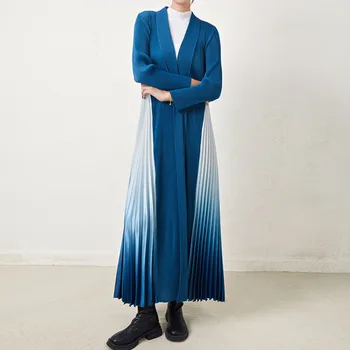 Coat jarek Za Ženske 45-75kg Jeseni Stretch Miyake Naguban Moda Gradient Barve Dolgo Oplaščeni beloprsi Singl Dolg Plašč